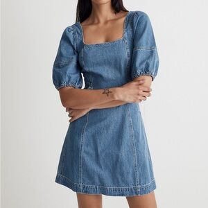 Madewell Denim Maisie Mini Dress in size 6